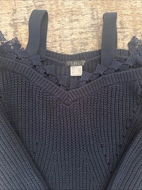 VENUS Navy V-Neck Sweater with Lace Trim